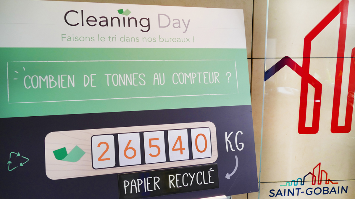 tricycle-environnement-cleaning-day-collecte-recyclage-tri-dechets-team-building-RSE-ESS-Saint-Gobain